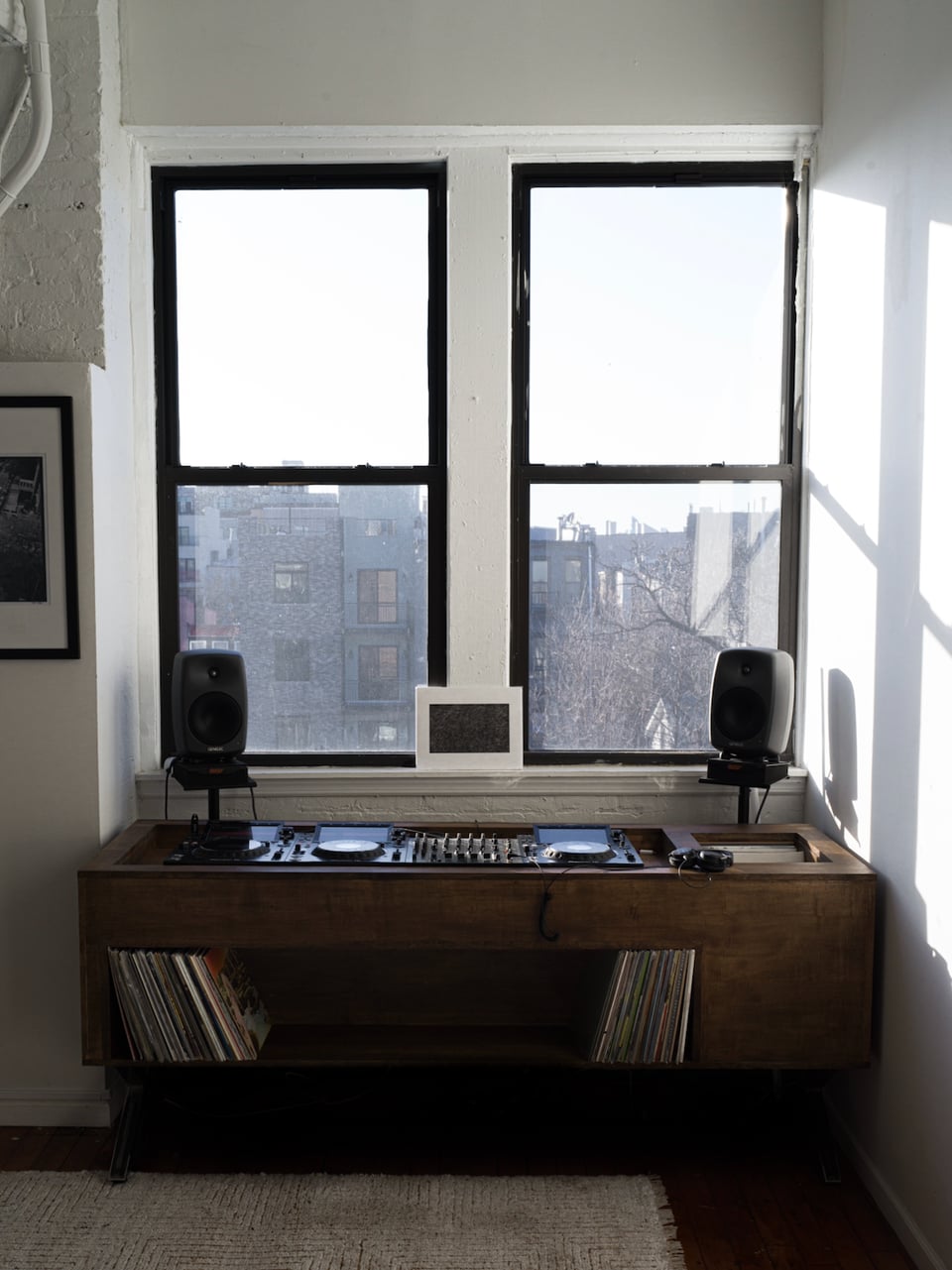Custom Dj Booth 001 — view 5
