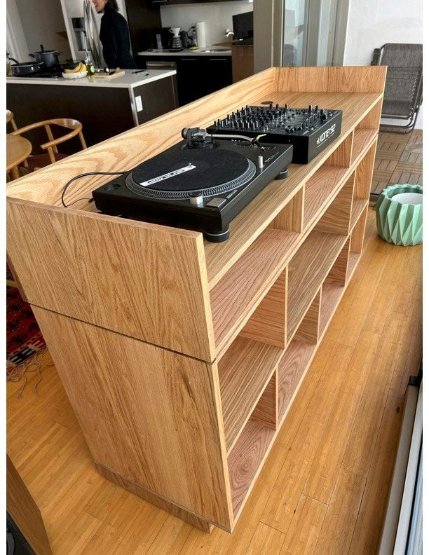 Custom Dj Booth 002 — view 3